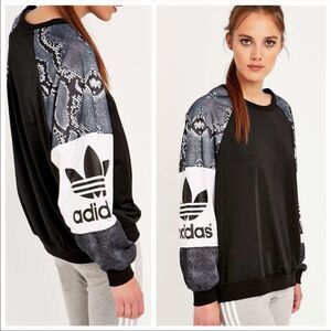 ADIDAS | LA Snakeskin Trefoil Logo Crewneck Lightweight Black Sweatshirt Size XS